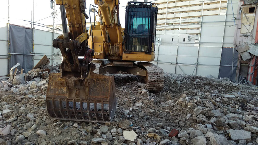 埼玉県越谷市の解体工事、家屋解体、RC解体承ります