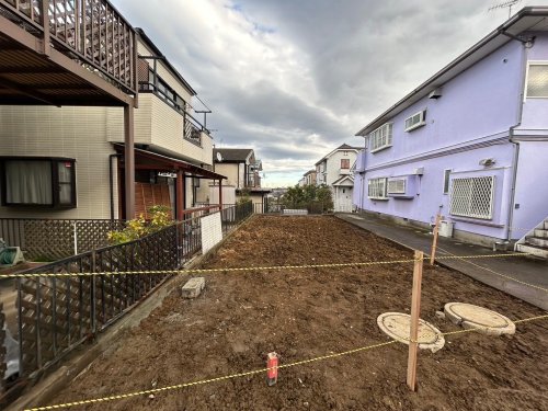 東京都町田市小川 木造住宅二階建て解体工事 施行事例木造住宅二階建て解体工事後の整地